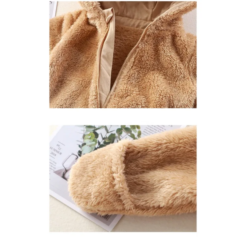CozyBear – Weich & warm – Baby-Strampler mit Tier-Kapuze