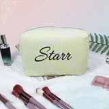 Striped Name Pouch – Personlig og stilfuld – Makeup-taske