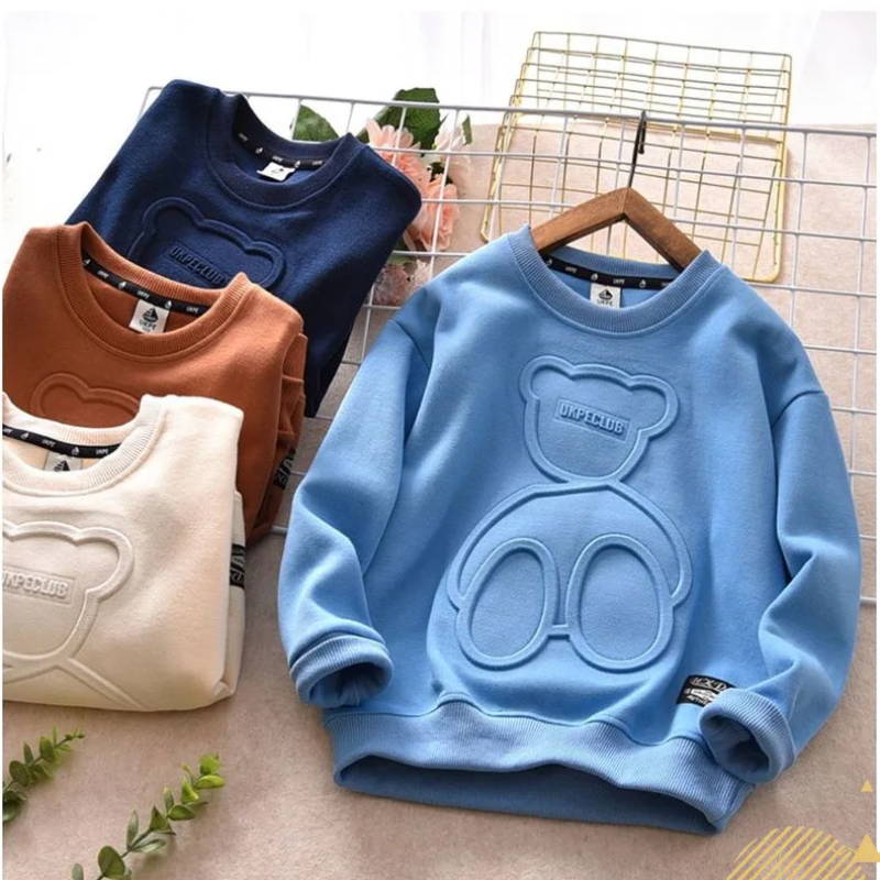 LittleCloud – Bequem & Gemütlich – Pullover mit 3D-Bärenmotiv