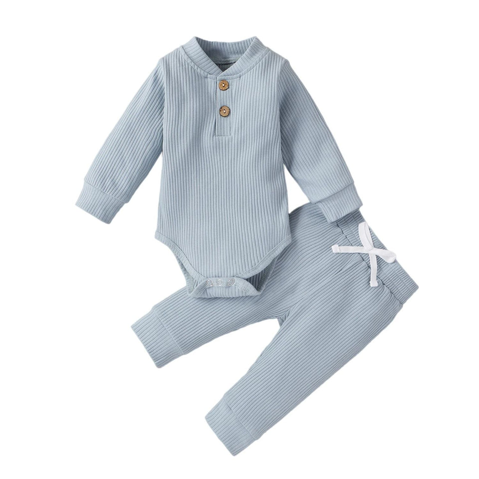 Mini Fashion™ – Bequemes Babykleid-Set