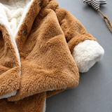 CozyPrincess – Warm & weich – Plüschjacke für Mädchen mit Kapuze