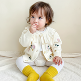 FloraKnit – Warm & modisch – Gestrickte Strickjacke mit Blumenmotiven