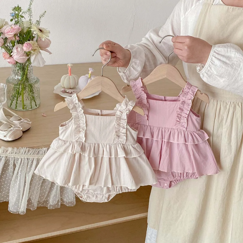 TinyBloom – Süß & weich – Kleid für Babys und Kleinkinder mit Rüschen