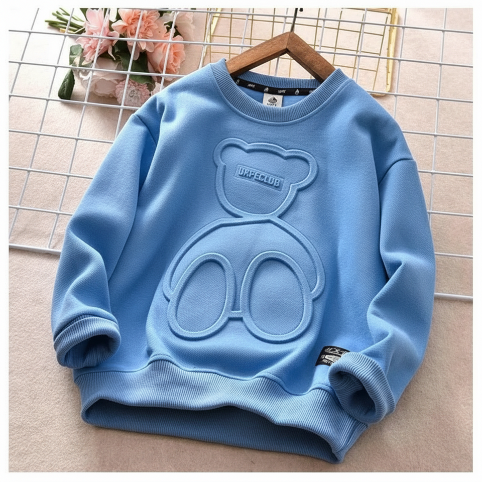 LittleCloud – Bequem & Gemütlich – Pullover mit 3D-Bärenmotiv