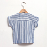 LittleClassic – Elegant & bequem – Leinenhemd für Jungen mit Knopfdetail