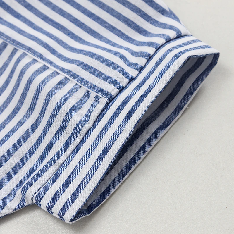 LittleClassic – Elegant & bequem – Leinenhemd für Jungen mit Knopfdetail