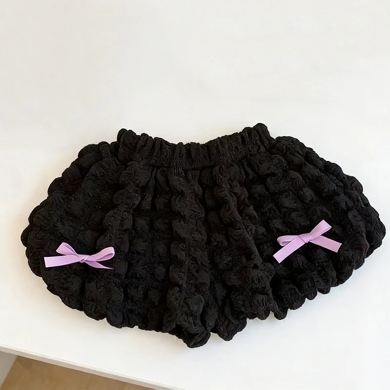 LovelyBloom – Weich & niedlich – Kinderhose mit Rüschen und Schleife