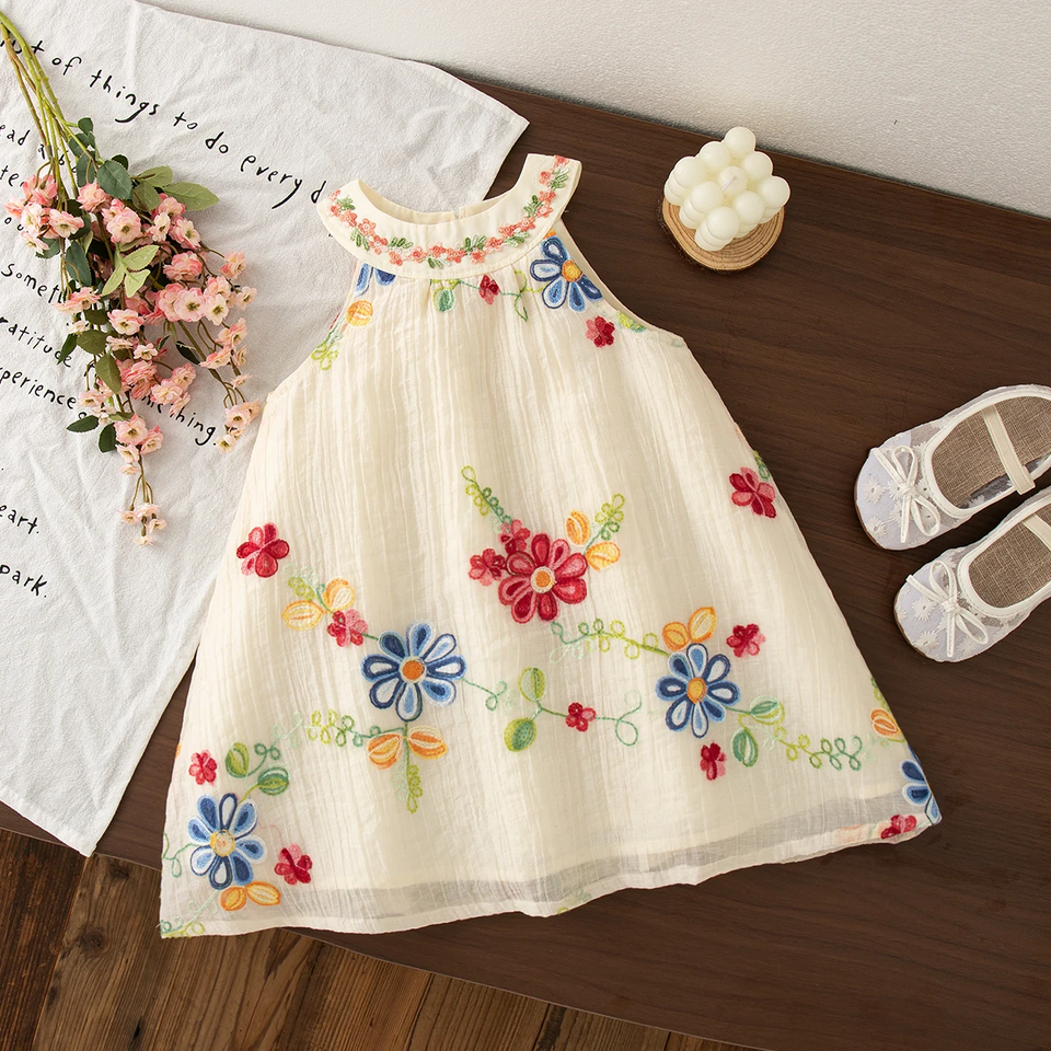 MiniFlora – Leicht und bezaubernd – Besticktes Kleid für kleine Mädchen