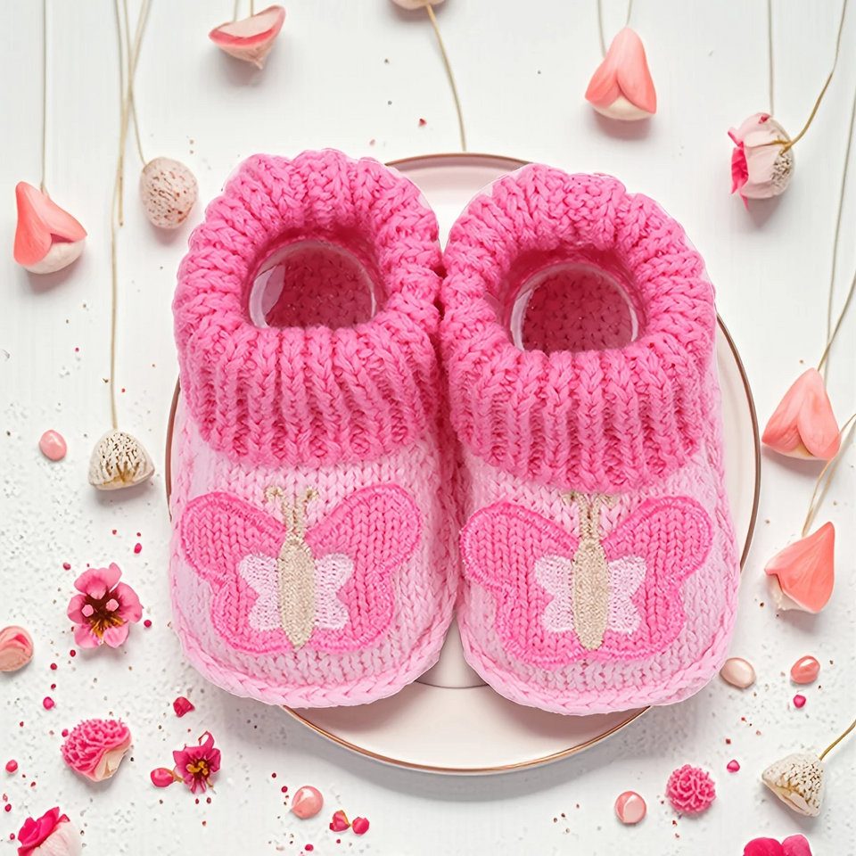 Mini Fashion – Strikket babysko (3-6 måneder)