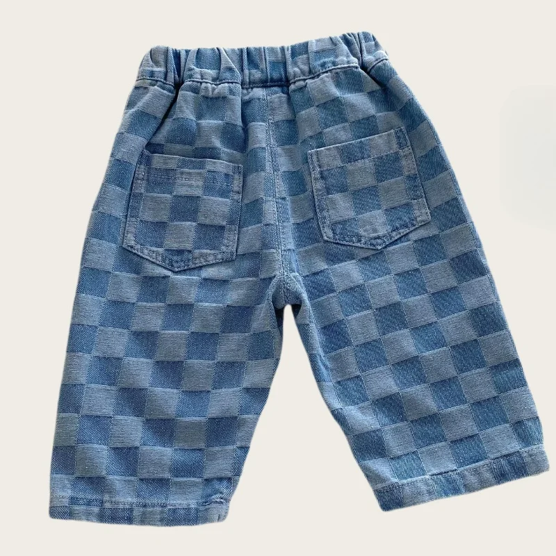 DenimCheck – Bequem & trendy – Kinderhose mit Karomuster