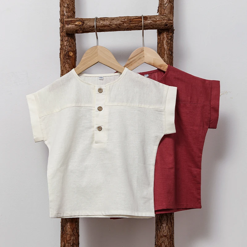 LittleClassic – Elegant & bequem – Leinenhemd für Jungen mit Knopfdetail