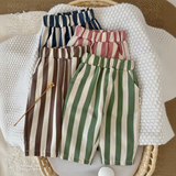 SoftStripe – Weich & bequem – Babyhose mit gestreiftem Muster