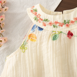 MiniFlora – Leicht und bezaubernd – Besticktes Kleid für kleine Mädchen