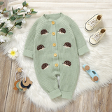 CozyHedge – Weich & warm – Gestrickter Baby-Strampler mit Igel-Motiv