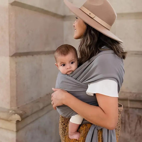 ComfortCarry – Rückenfreundliches Tragen – Ergonomisches Babytragetuch