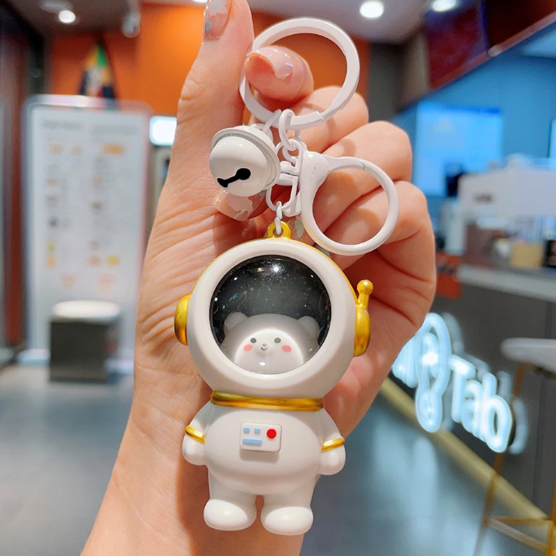 Glowing Astronaut Charm – Niedlich & Leuchtend – Astronauten-Taschenanhänger