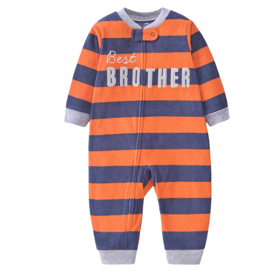 WarmBuddy – Süß & weich – Baby-Strampler aus Fleece mit Cartoon-Aufdruck