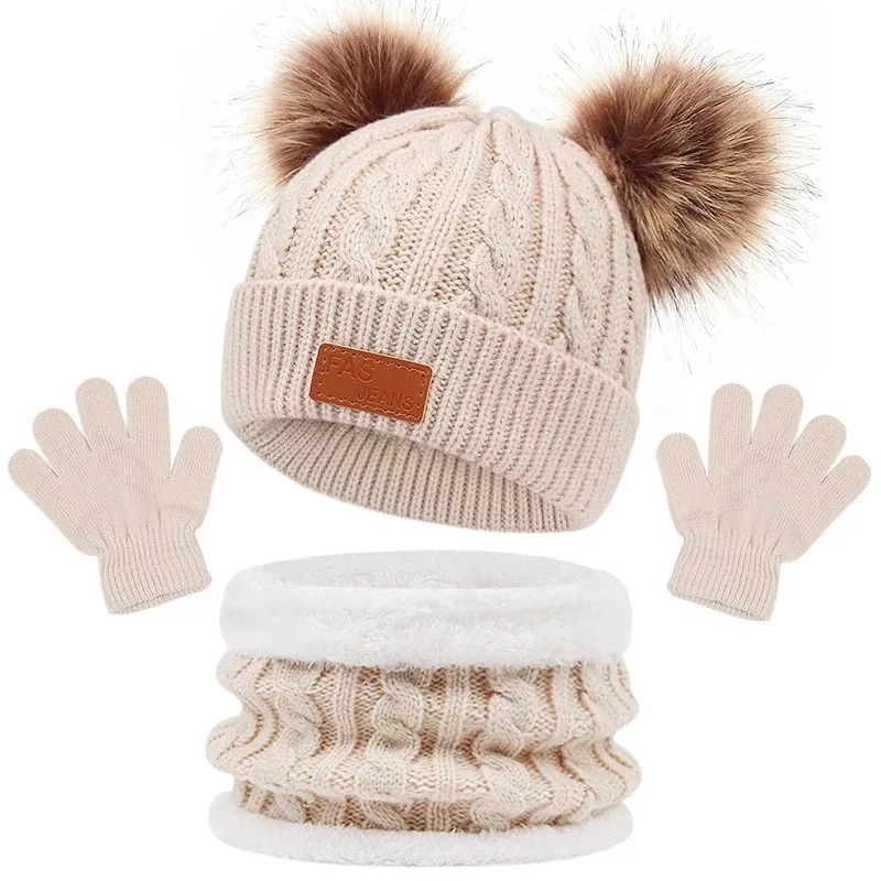 CozyPom – Warm & Weich - Winterset mit Mütze, Schal und Handschuhen