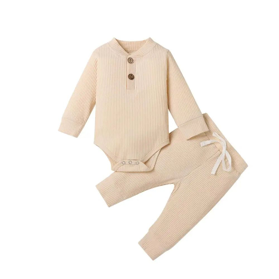 Mini Fashion™ – Bequemes Babykleid-Set