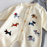 PlayfulKnit – Weich & niedlich – Gestrickter Baby-Strampler mit Hundemotiv