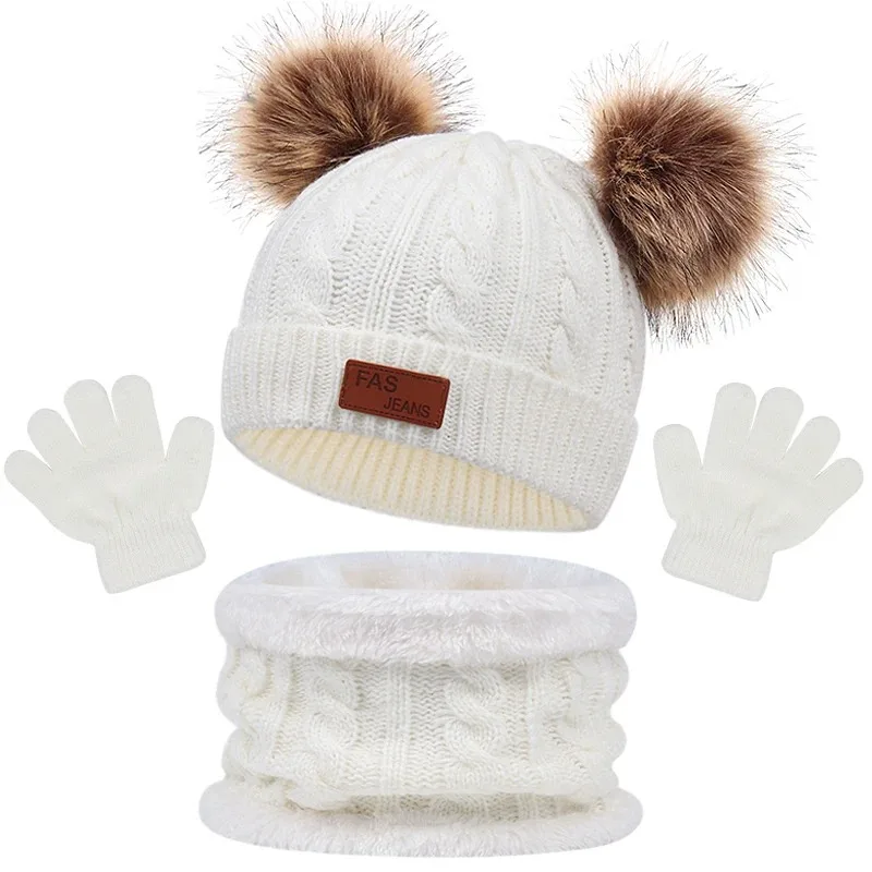 CozyPom – Warm & Weich - Winterset mit Mütze, Schal und Handschuhen