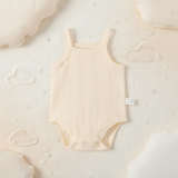 Summer Bodysuit – Leicht & bequem – Gestrickter Baby-Strampler