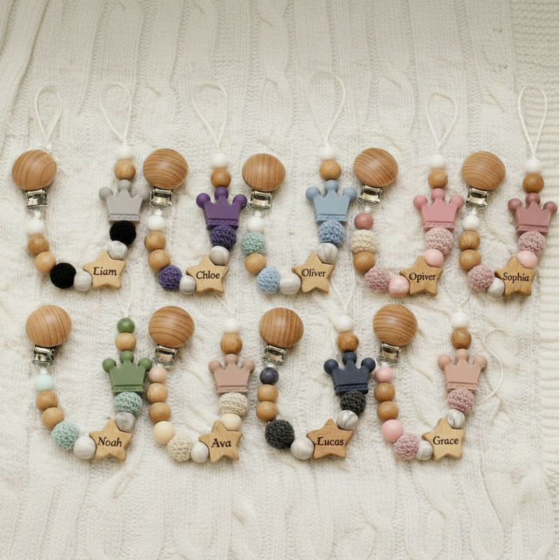 Baby Pacifier Holder –  Mit Namen – Personalisierte Holz- und Silikonperlen