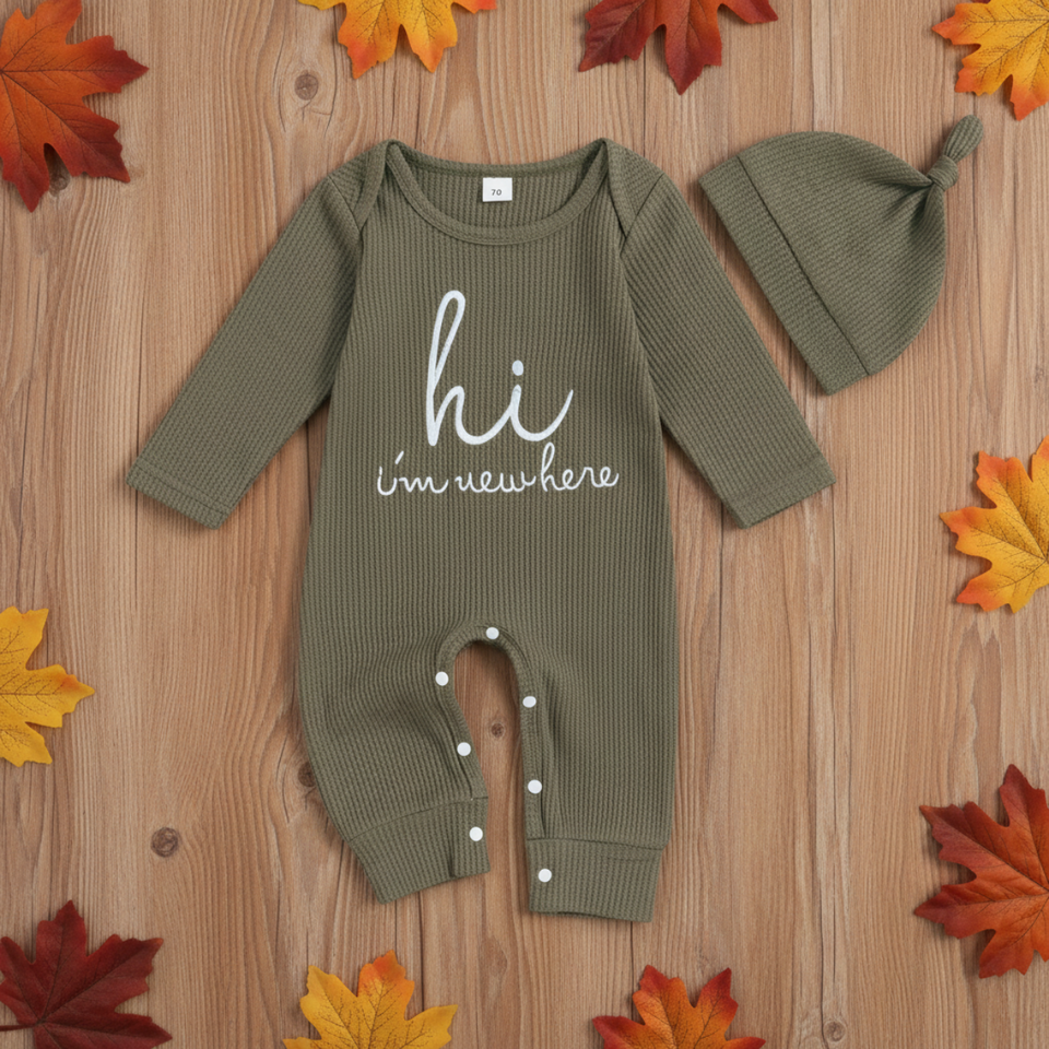 CuddleBaby – Hallo, ich bin neu hier – Set aus Baby-Strampler und Mütze
