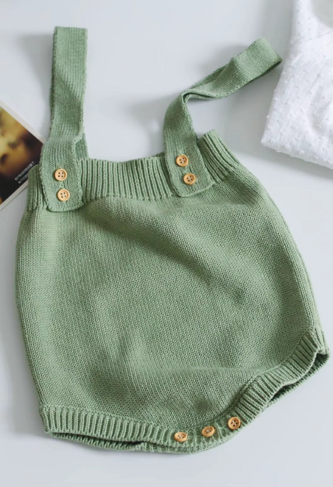 Mini Fashion™ - Süßer gestrickter Babystrampler