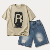 CoolBoys – Cool & bequem – Outfit für Jungen mit T-Shirt und Jeans-Shorts