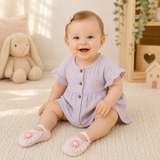 SweetFeet – Weich & niedlich – Babysocken mit Blumen und Spitze