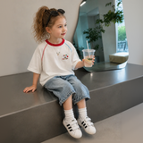 LittleVibe – Spielspaß & Kreativität – Übergroßes T-Shirt mit farbenfroher Illustration