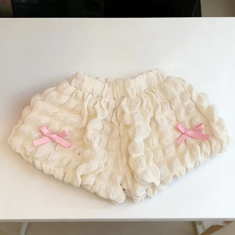 LovelyBloom – Weich & niedlich – Kinderhose mit Rüschen und Schleife
