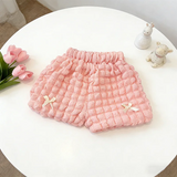 LovelyBloom – Weich & niedlich – Kinderhose mit Rüschen und Schleife