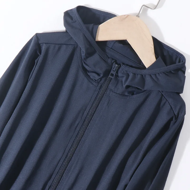 SunnyShield – Leicht & Schützend – UV-schützende Kinderjacke mit Kapuze