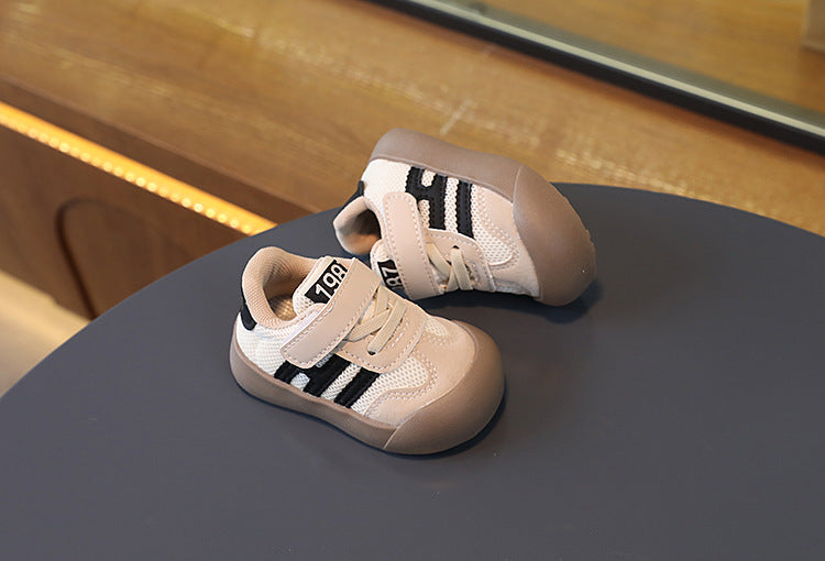 StrideKids – Komfort & Stil – Sneaker mit Klettverschluss für Kinder
