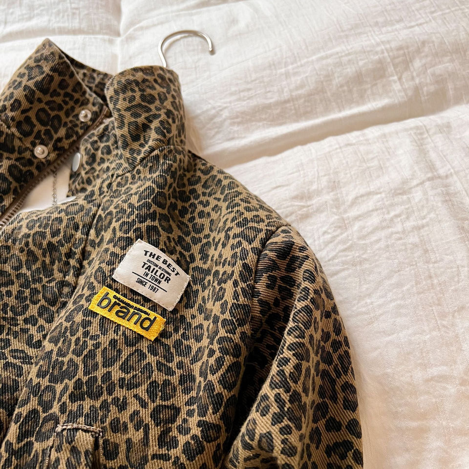 Mini Fashion – Robust og behagelig – Leopardprint jakke