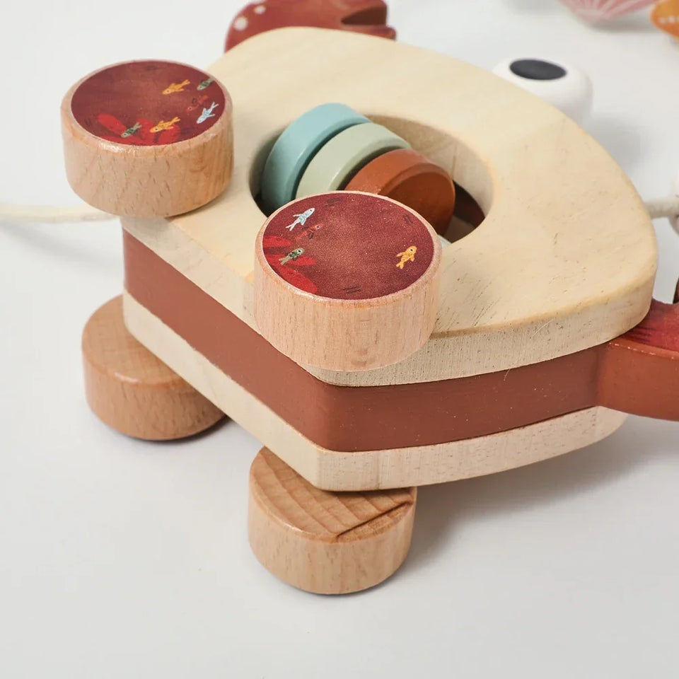 Crab Pull Toy™ – Leg og læring – Krabbe af træ