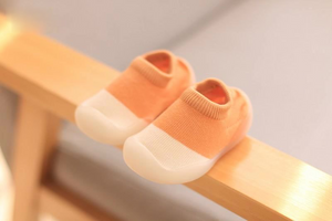 TinySteps – Komfort & Sicherheit – FlexiFeet Babyschuhe