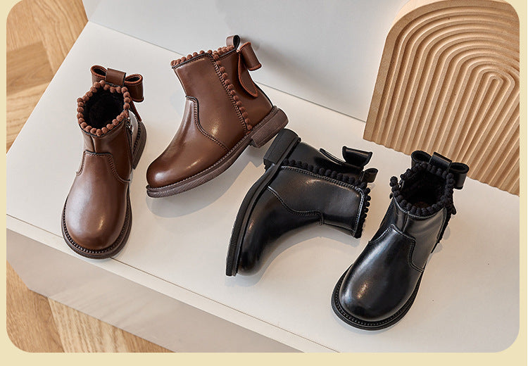 Mini Fashion – Komfort & Stil – Lederstiefeletten