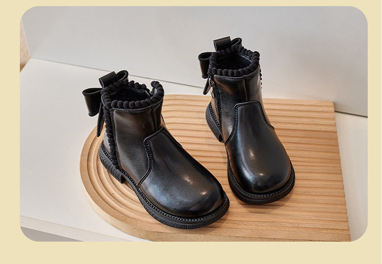 Mini Fashion – Komfort & Stil – Lederstiefeletten