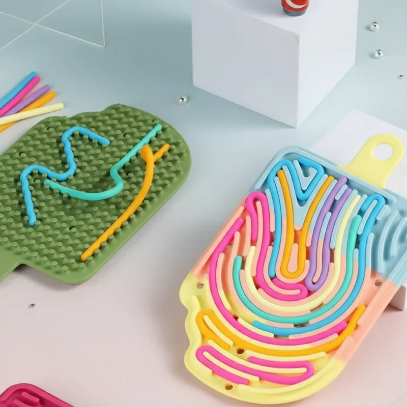 FidgetFrost – Legende & Blød – Silikone Busy Board