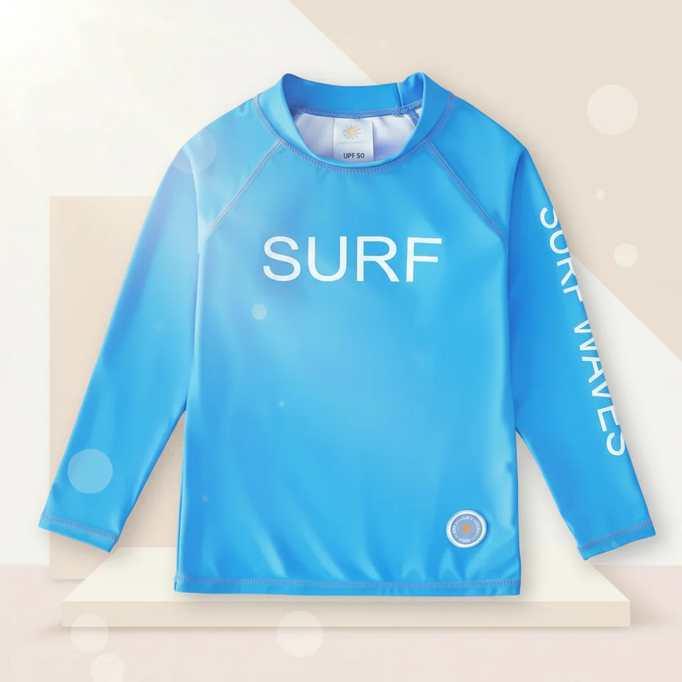 SunShield – Schützend & Flexibel – Langärmliges Surfshirt für Kinder mit UPF 50+