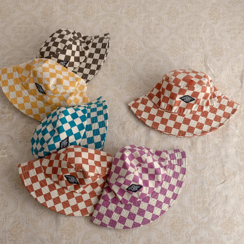 Bucket Hat – Niedlich & schützend – Kinderhut mit Karomuster