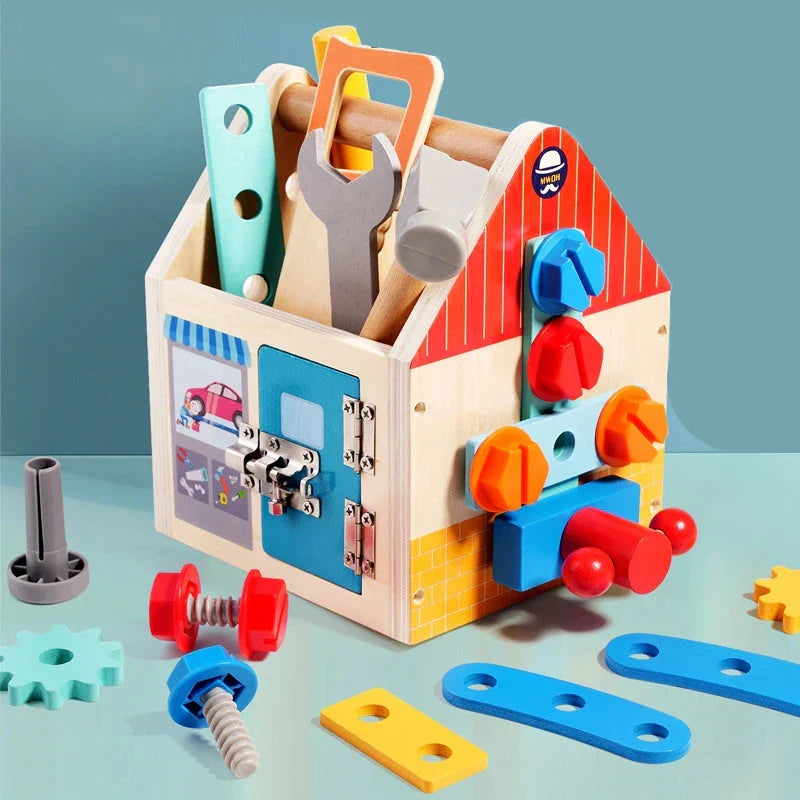 Busy Box™ - Opdag og lær - Aktivitetskasse i træ
