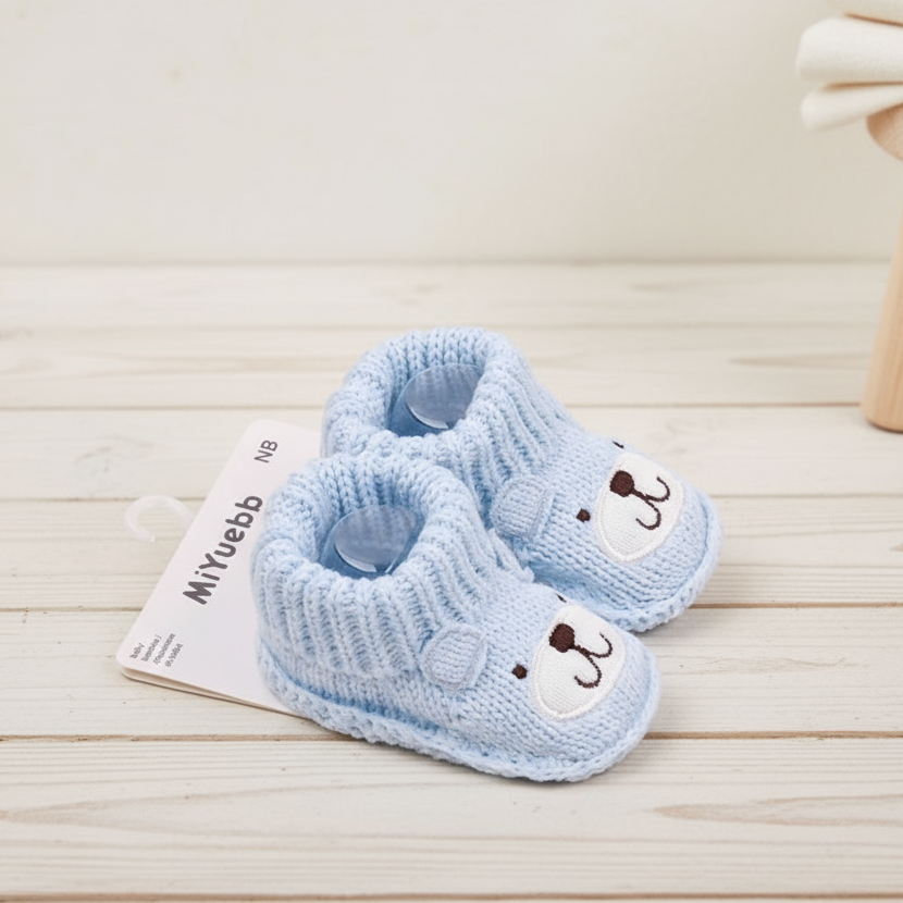 Mini Fashion – Strikket babysko (3-6 måneder)
