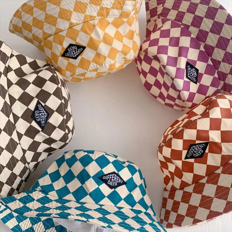 Bucket Hat – Niedlich & schützend – Kinderhut mit Karomuster