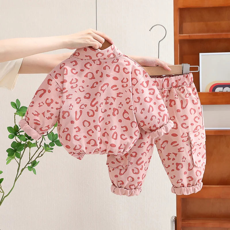Mini Fashion™ - Sejt Leopardprint - 2-delt Tøjsæt