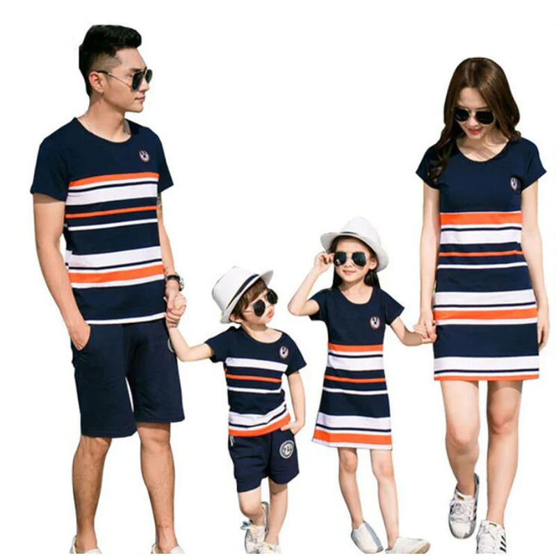 Mini Fashion™ - Spaß für die Familie - Gestreiftes Familienset