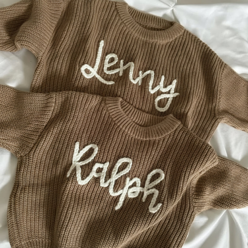 Personalized Baby Sweater – Einzigartig & liebevoll – Bestickter, personalisierter Baby-Pullover